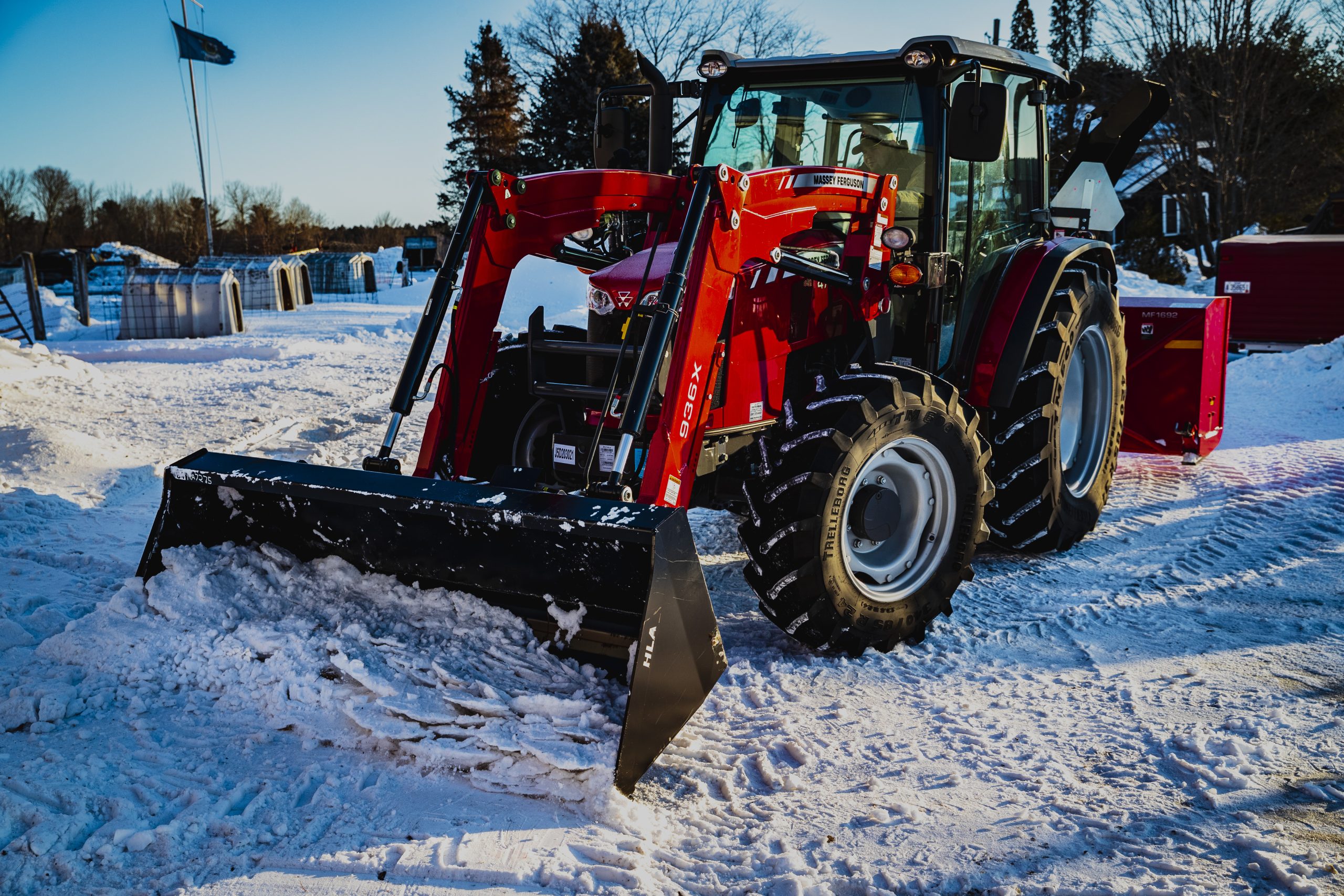 MF19PV001JL-massey-ferguson-cue-4700-loader-img-1475-scaled