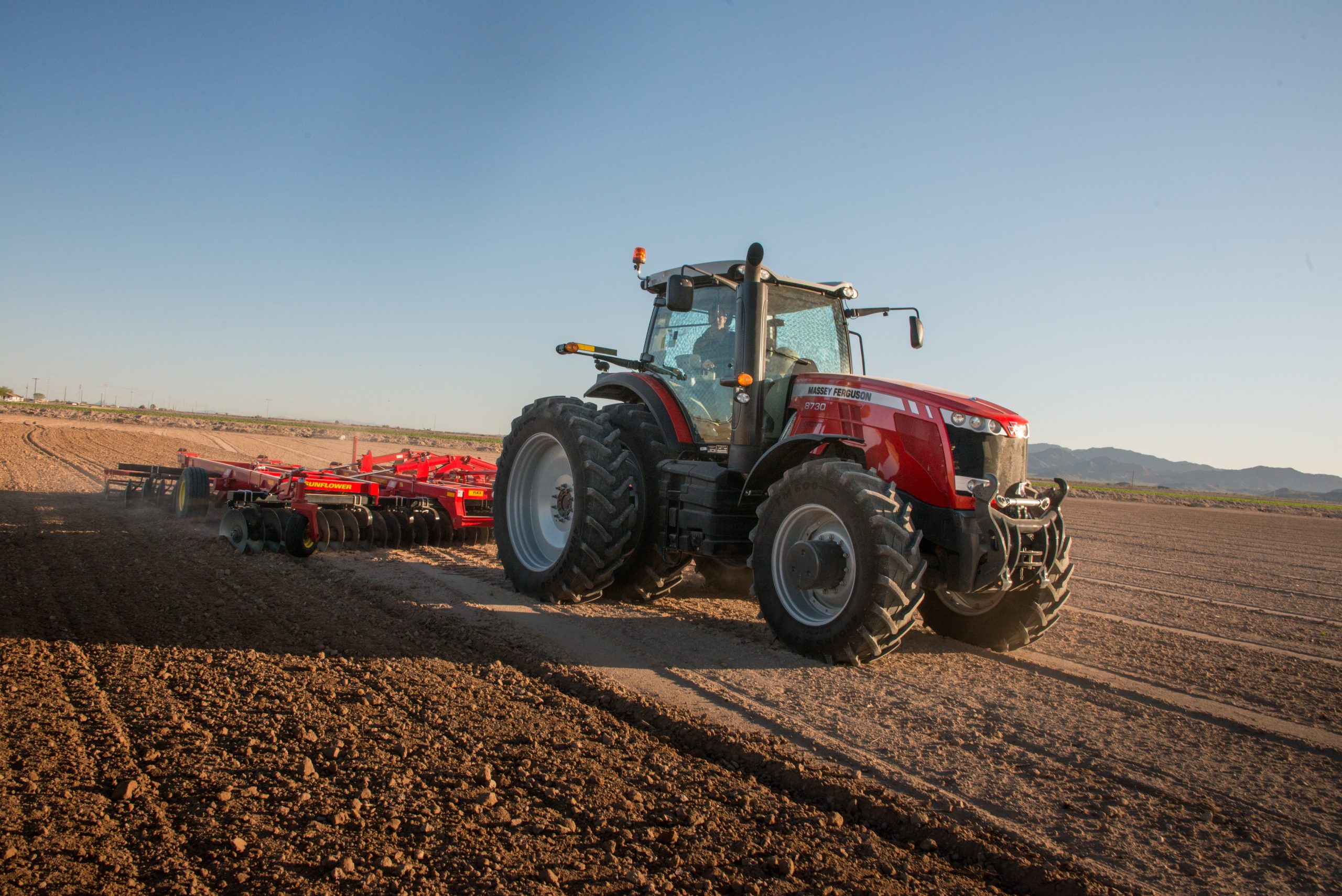Massey-Ferguson-8700-Series-8730-mf8730-Sunflower-84-of-142-scaled