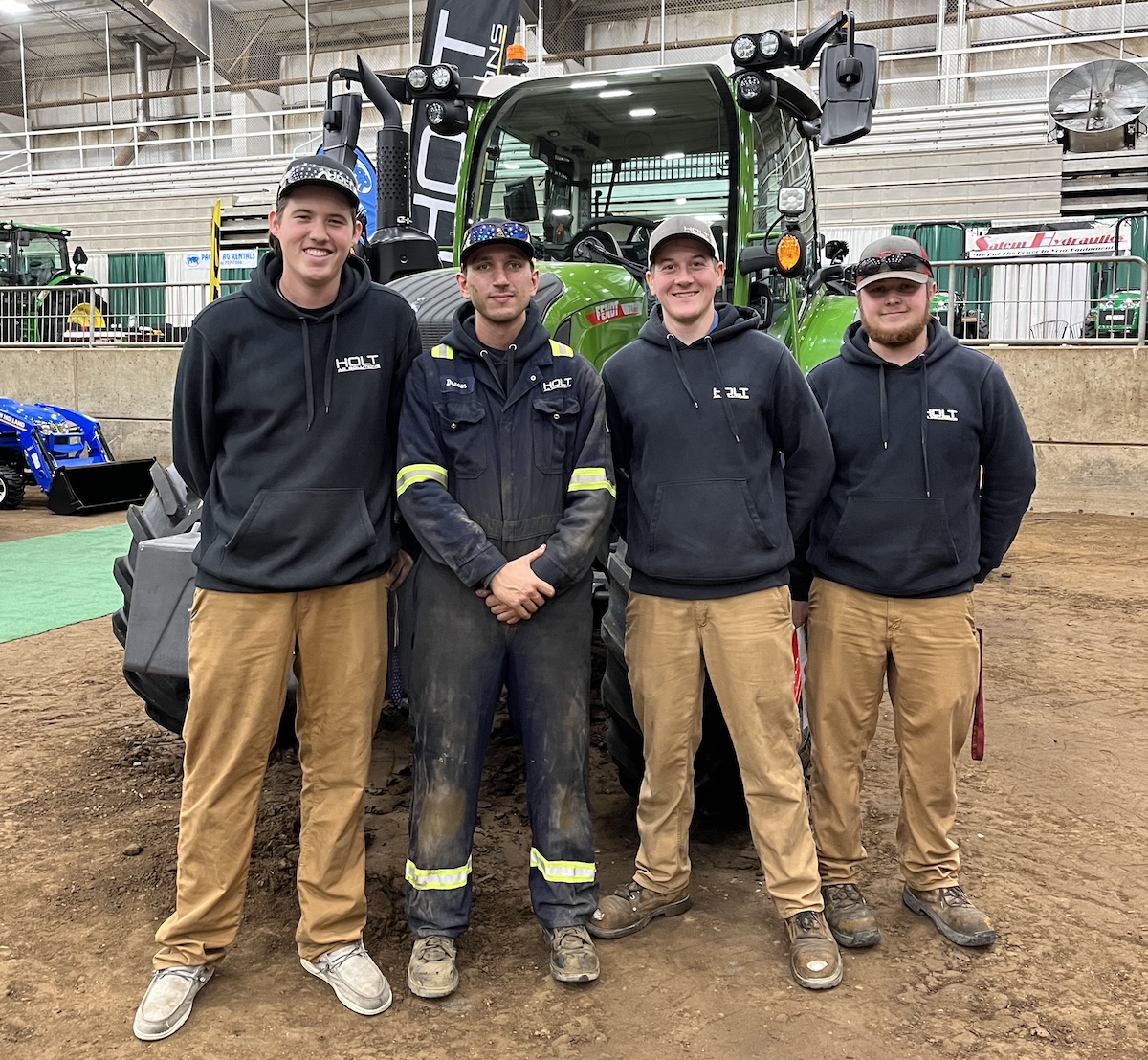 Ag-Service-Technician-Image