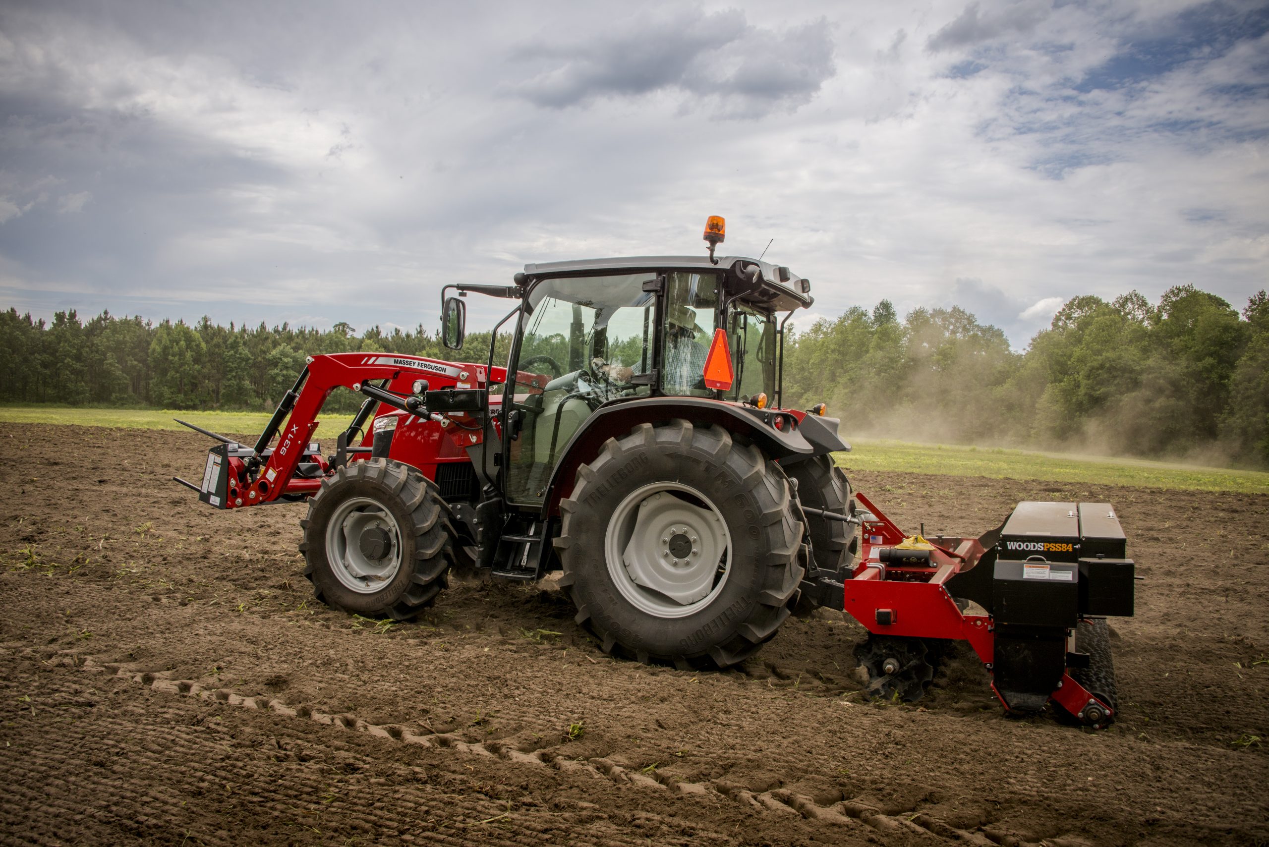 Massey-Ferguson-4700-Series-4710-931X-Woods-PSS84-Global-Series-Seeding-Food-Plot-Georgia-2016-DSC_9766-scaled