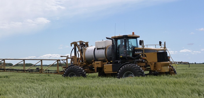 New_RoGator_Sprayer_-_Resized