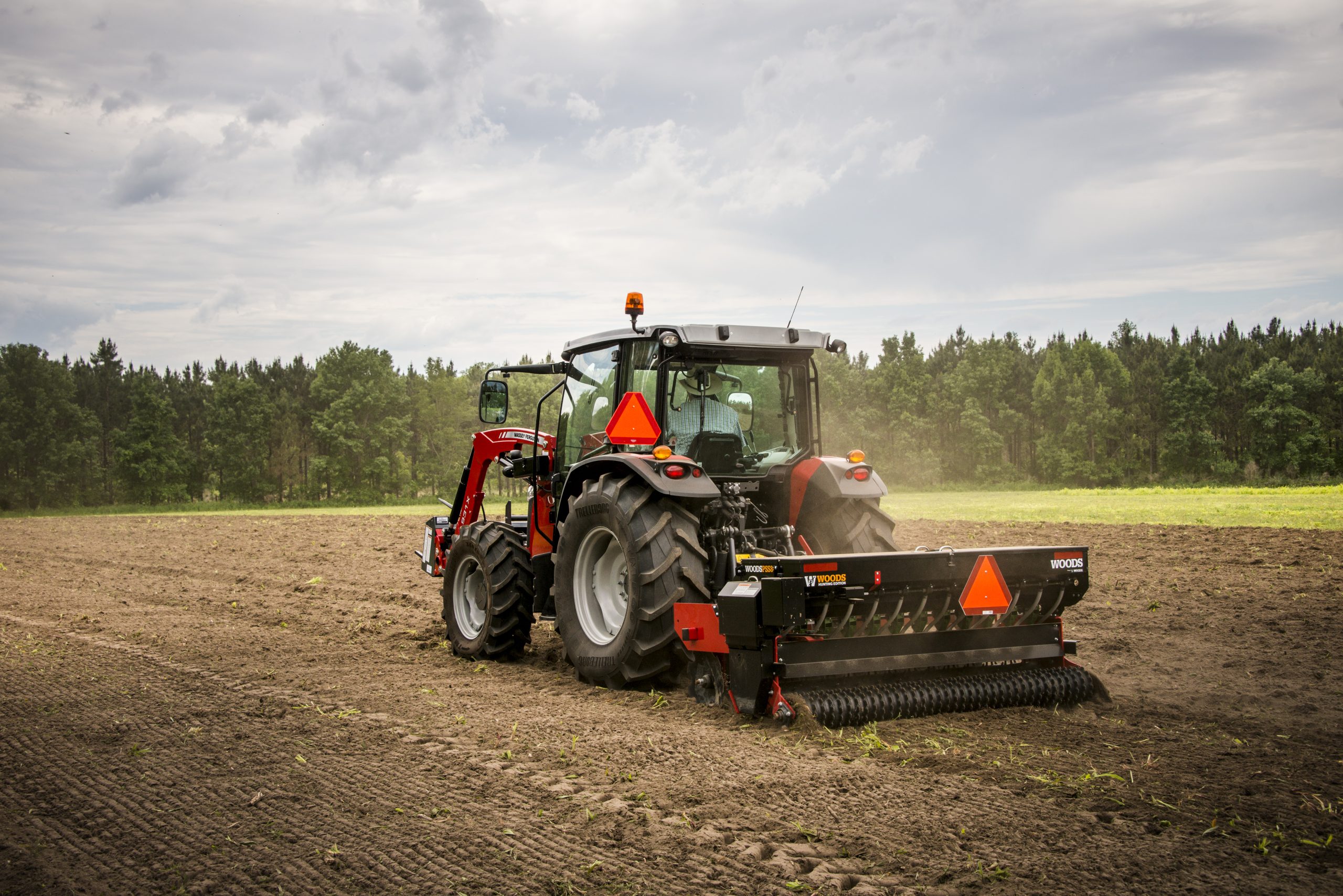 Massey-Ferguson-4700-Series-4710-931X-Woods-PSS84-Global-Series-Seeding-Food-Plot-Georgia-2016-DSC_9772-scaled
