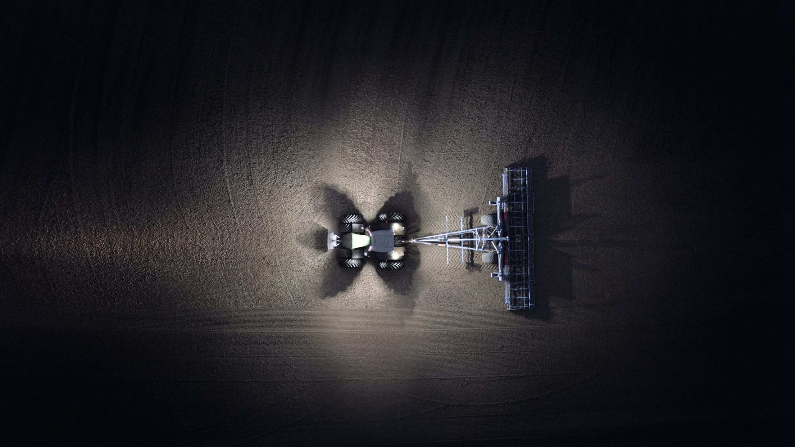 FT1000-Lights-1-scaled