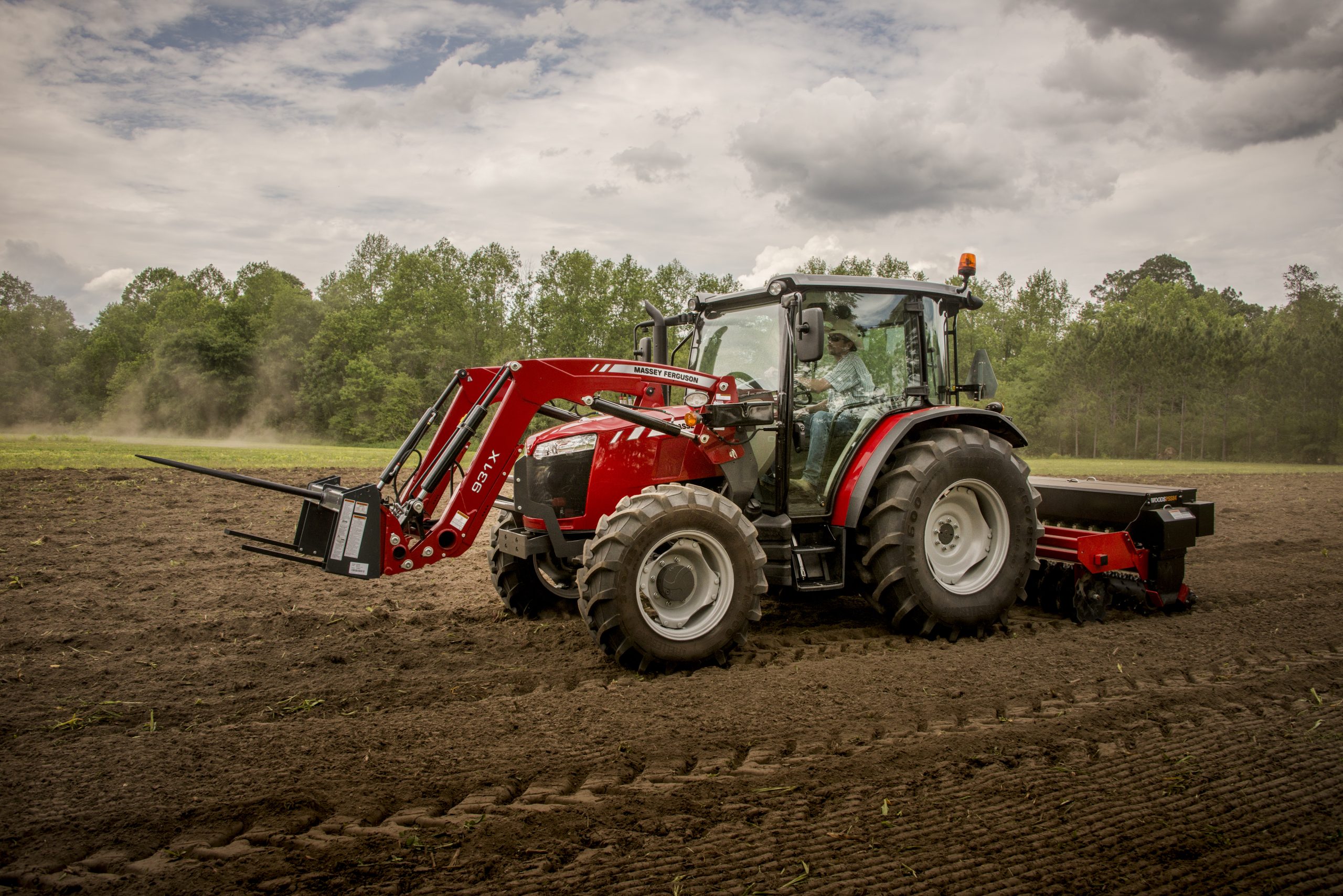 Massey-Ferguson-4700-Series-4710-931X-Woods-PSS84-Global-Series-Seeding-Food-Plot-Georgia-2016-DSC_9764-scaled